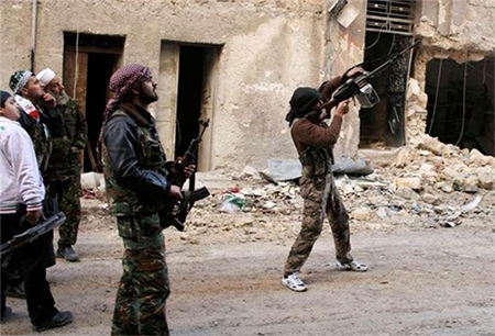 Primer británico condenado por conexiones con el terrorismo en Siria